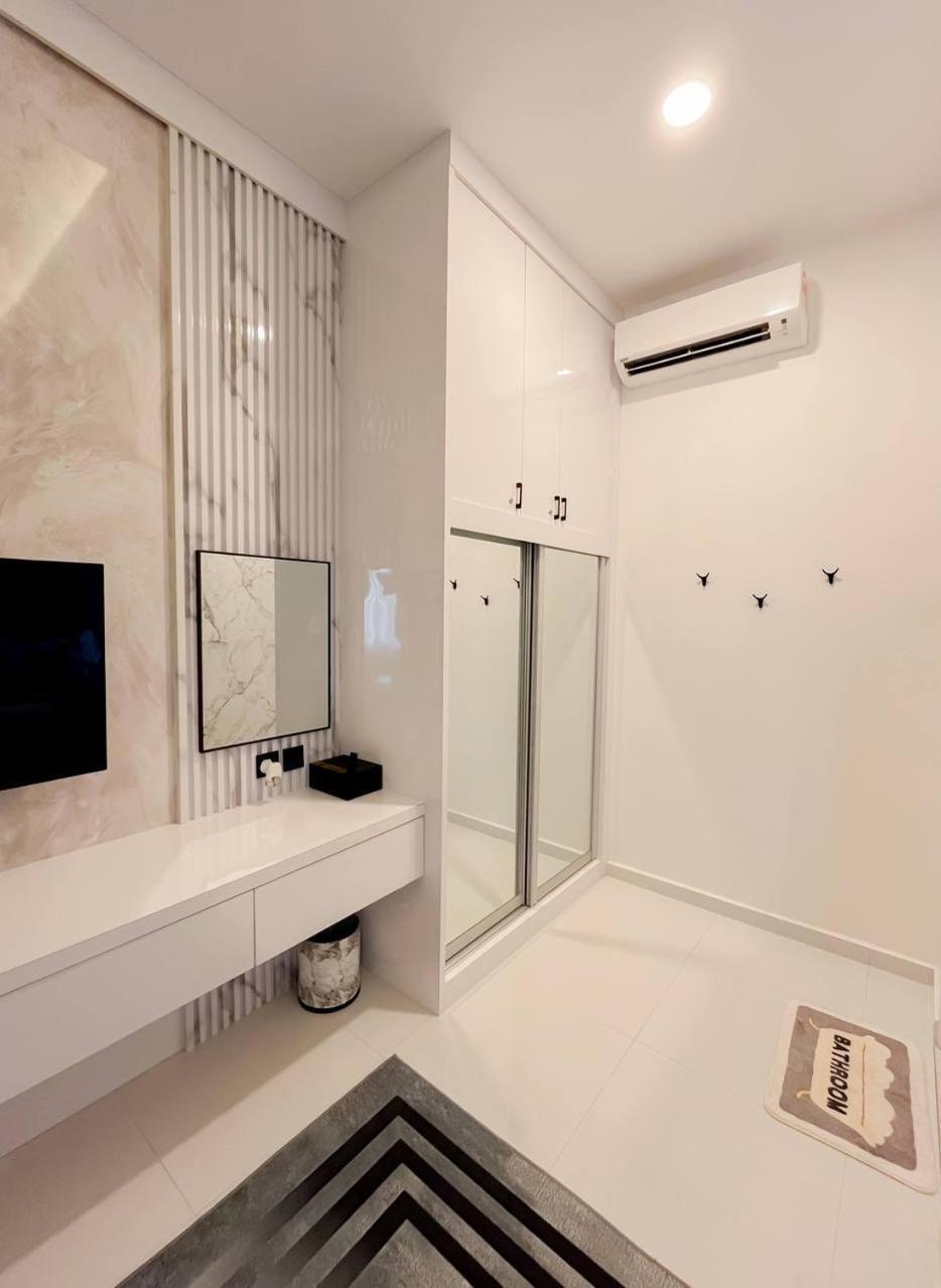 Auranad Tinyhouse Bandar Tanah Merah Wifi Netflix المظهر الخارجي الصورة
