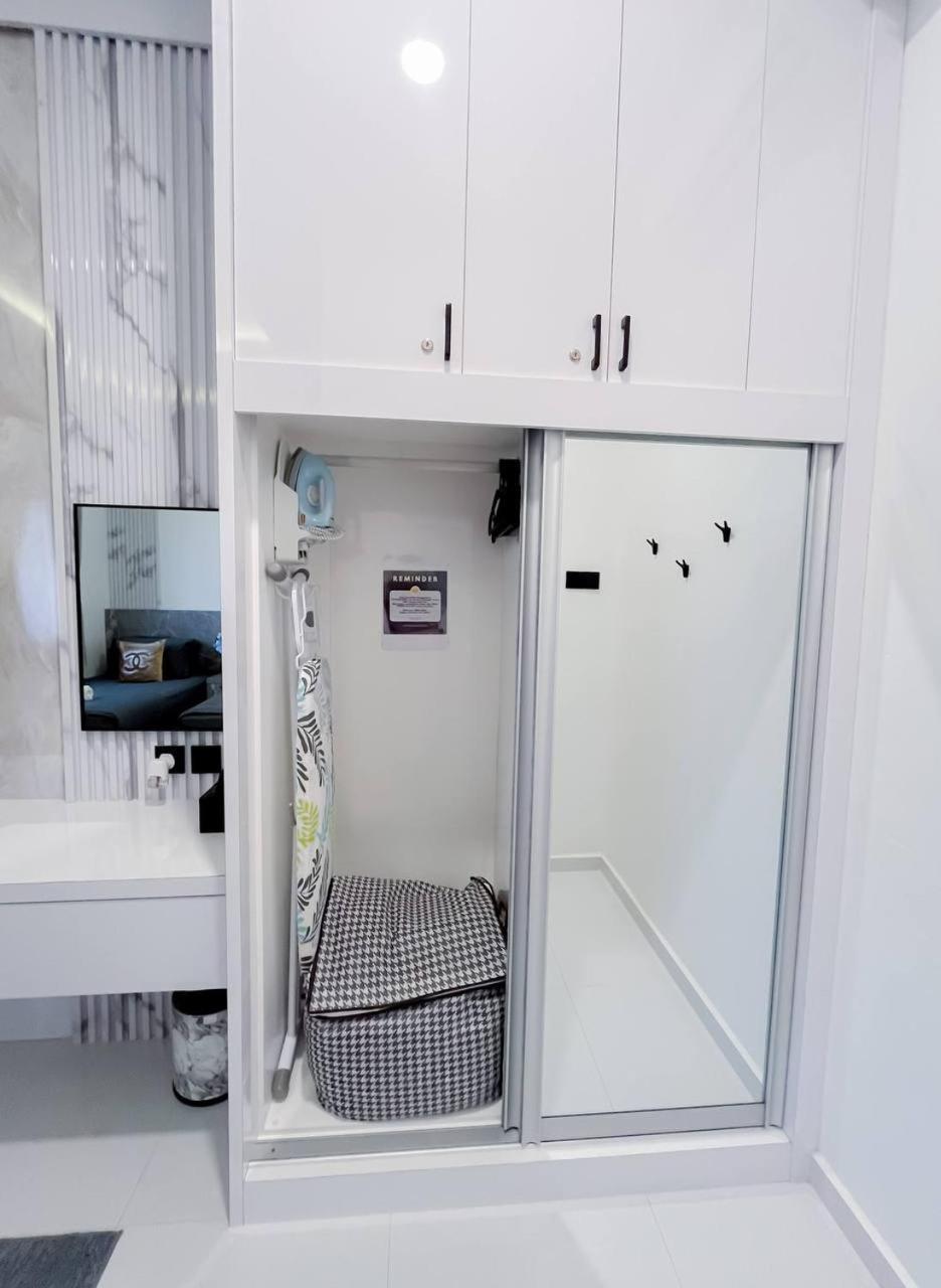Auranad Tinyhouse Bandar Tanah Merah Wifi Netflix المظهر الخارجي الصورة